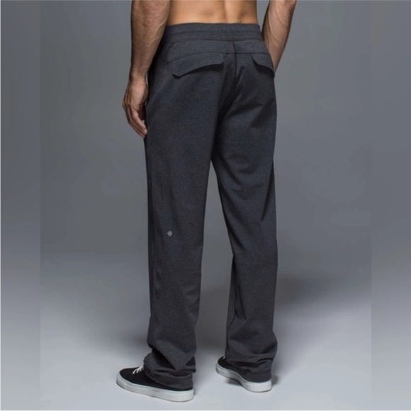 Lululemon Kung Fu gray pull on sweatpants Zipper Pockets Flap Pockets large - Picture 1 of 11